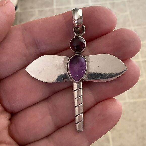 NWOT 𝅺STERLING SILVER 925 AMETHYST DRAGONFLY PENDANT​​ - Picture 5 of 7